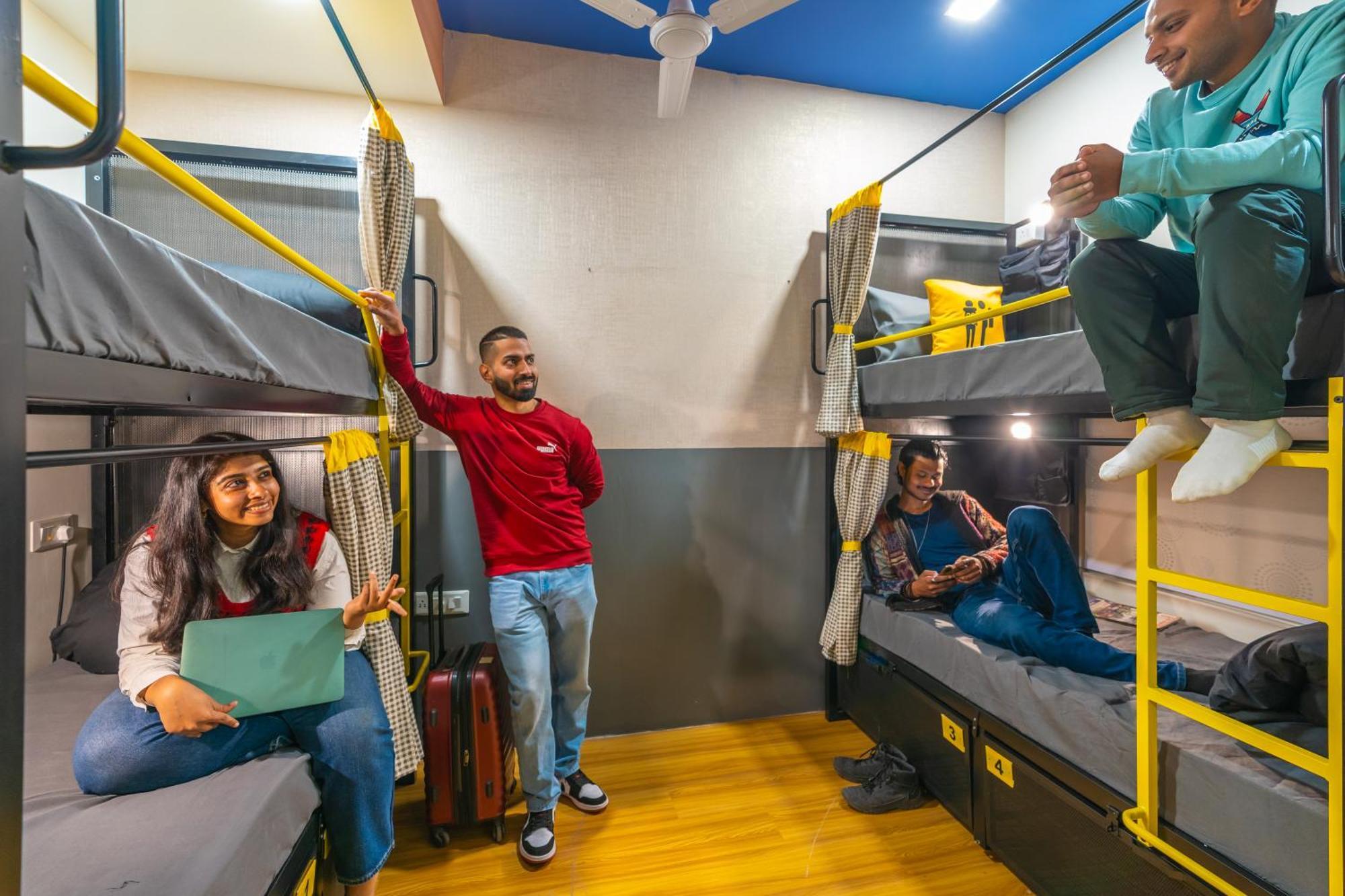 The Hosteller Amritsar, Near Golden Temple Buitenkant foto